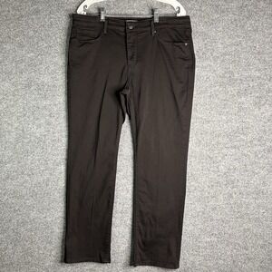 Signature Levi Strauss Jeans Totally Shaping Straight Size 14s‎ Black